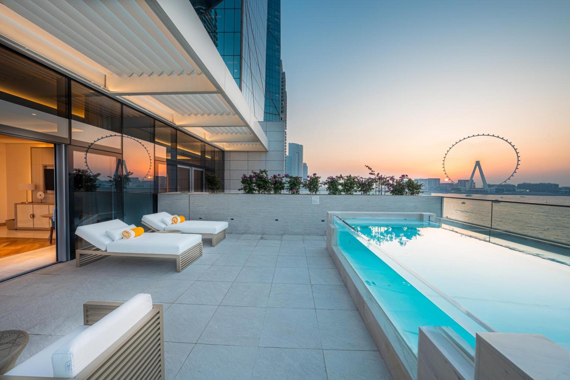 Five Luxe Hotel ดูไบ ภายนอก รูปภาพ The Address Sky View