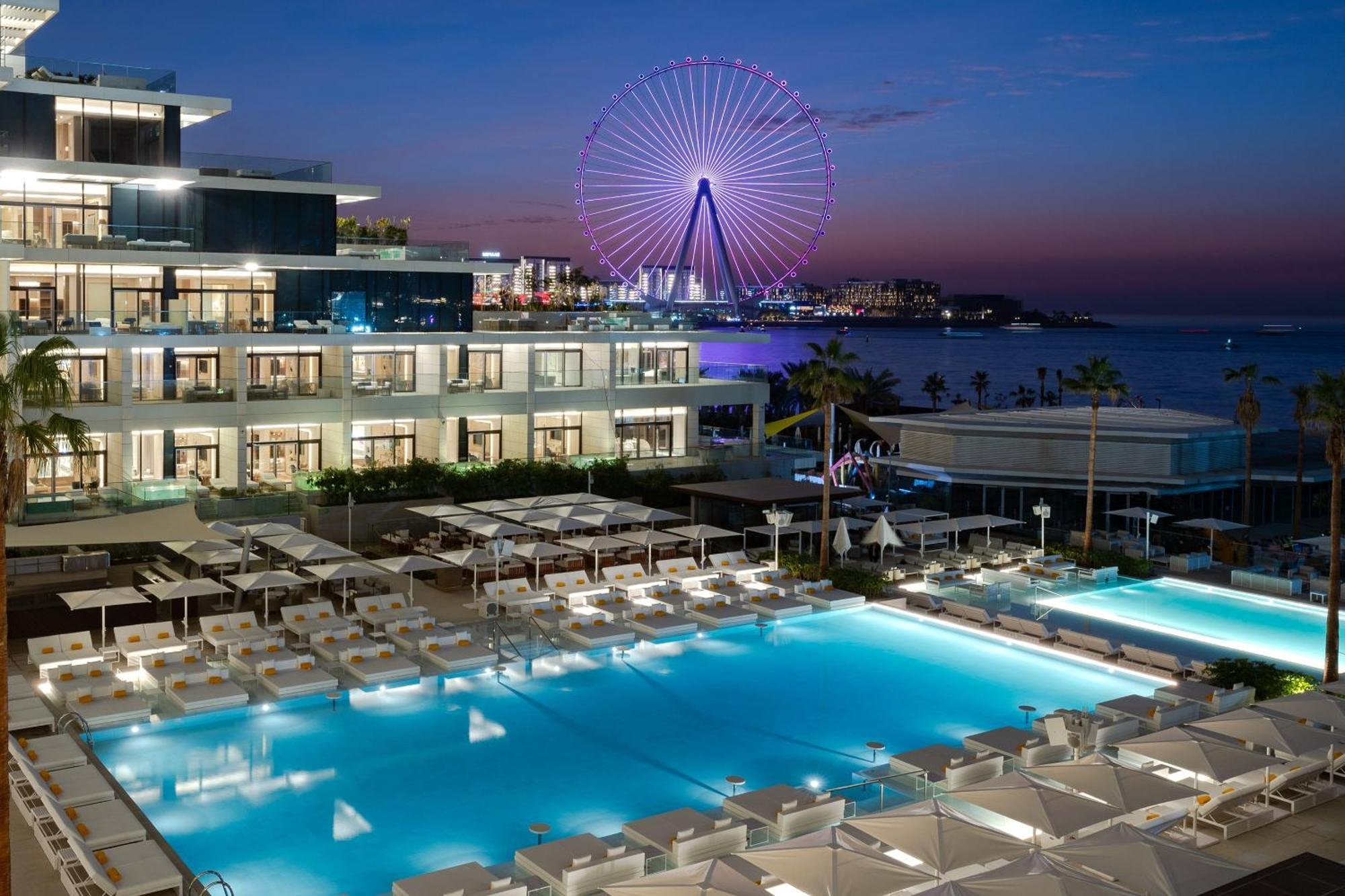 Five Luxe Hotel ดูไบ ภายนอก รูปภาพ The Westin Athens