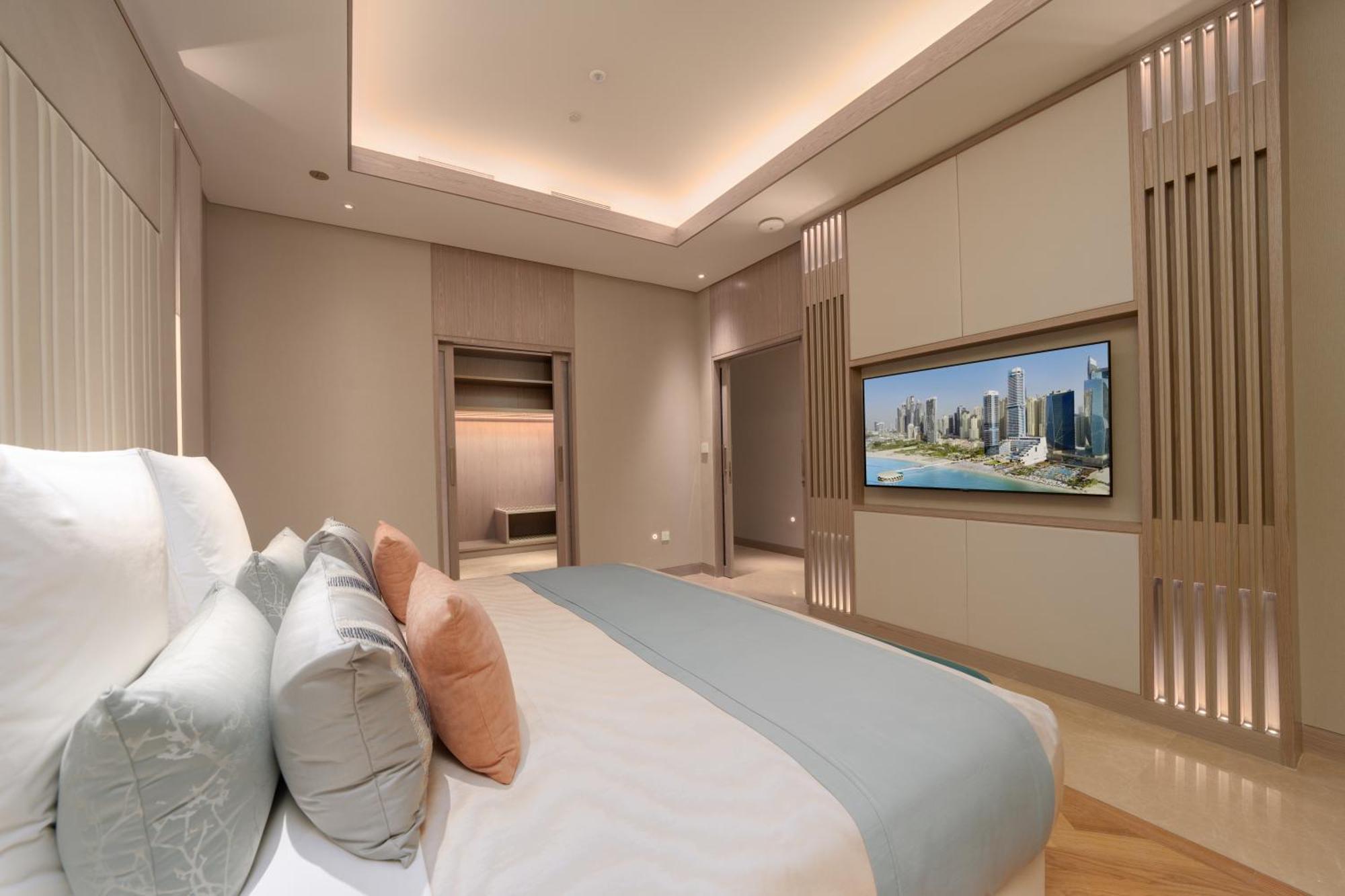 Five Luxe Hotel ดูไบ ภายนอก รูปภาพ A bedroom
